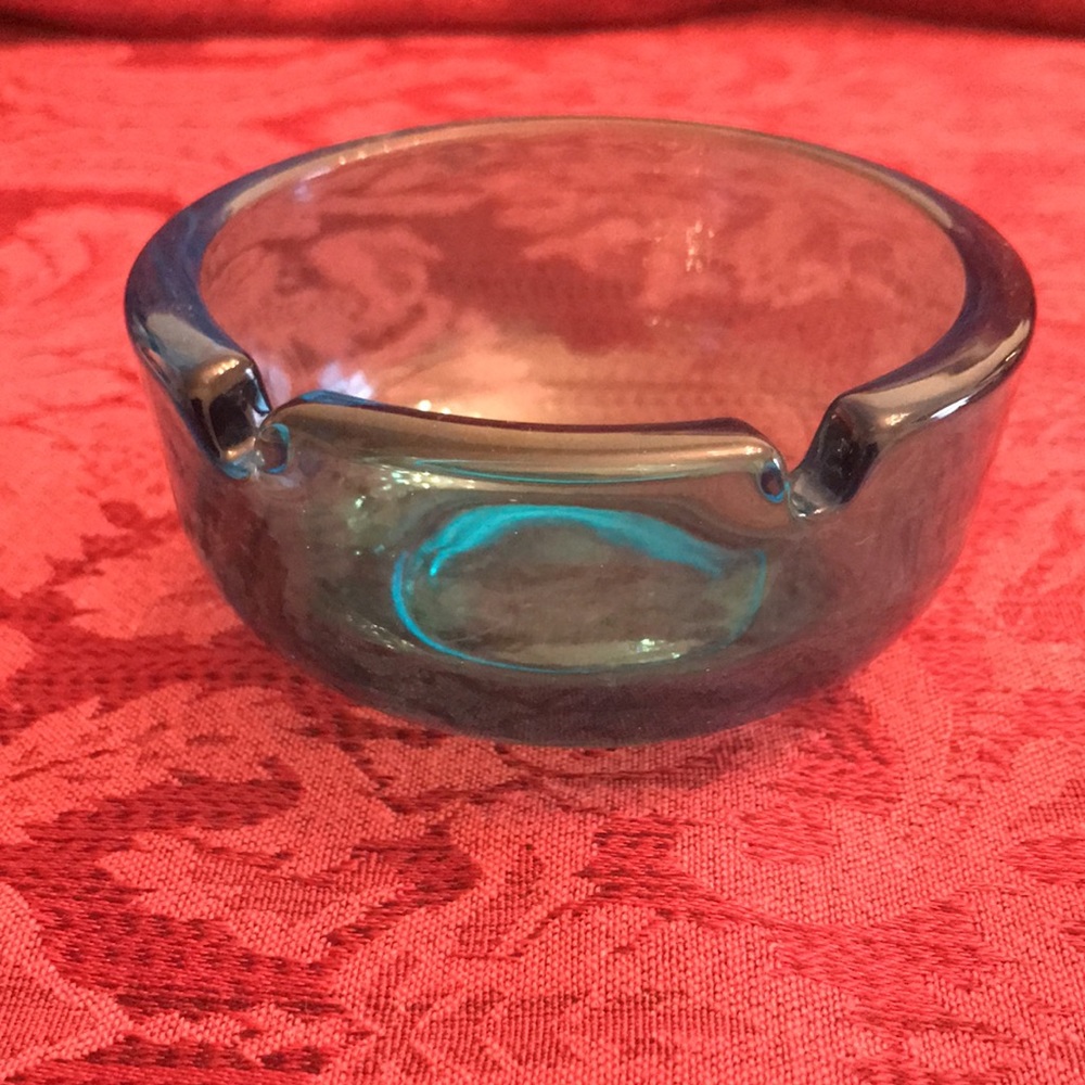 Vintage 1970’s Blue Ashtray - Good condition